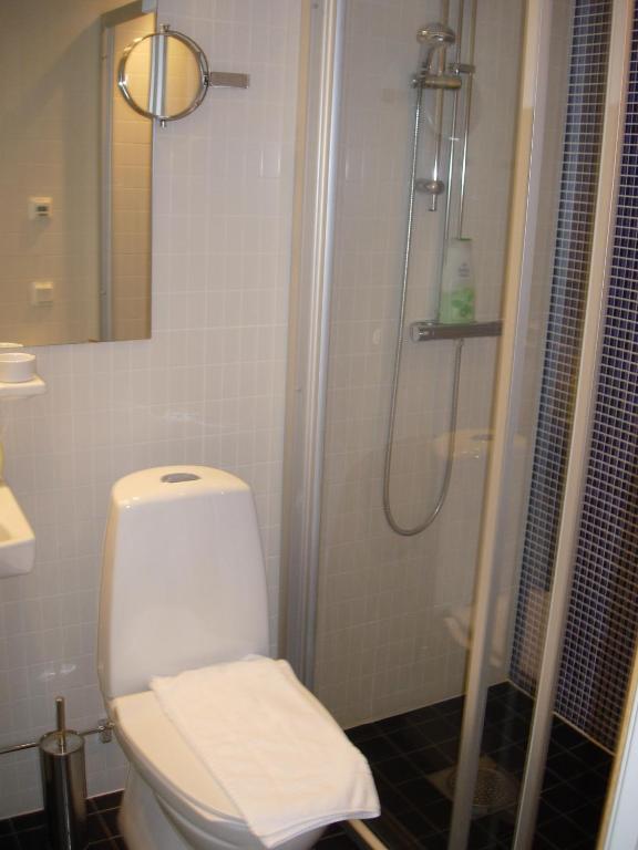 Hotell Valsaren Vasteras Quarto foto